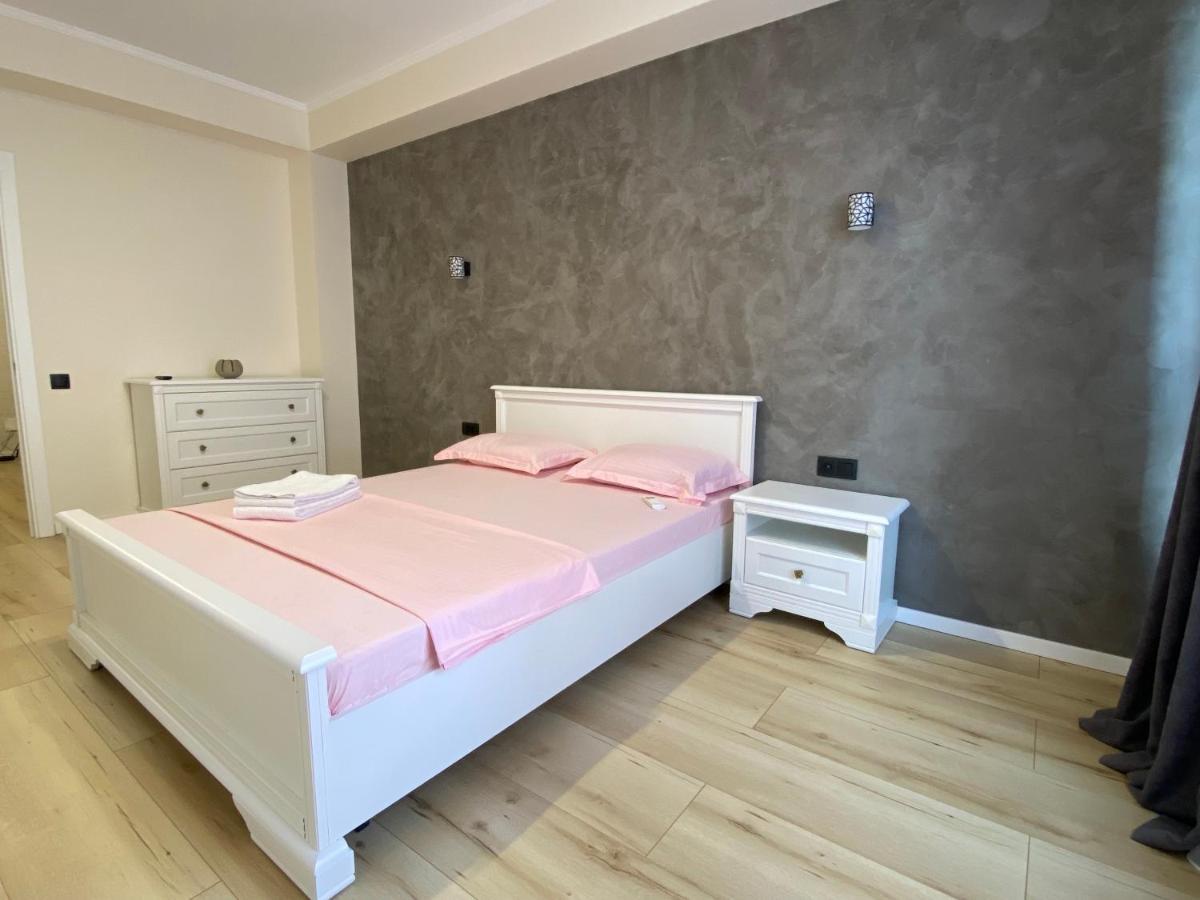 Apartament Lux Chisináu Exterior foto